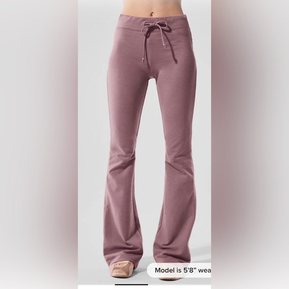 ALO Yoga Women's Sway Pants Smoky Quartz Small